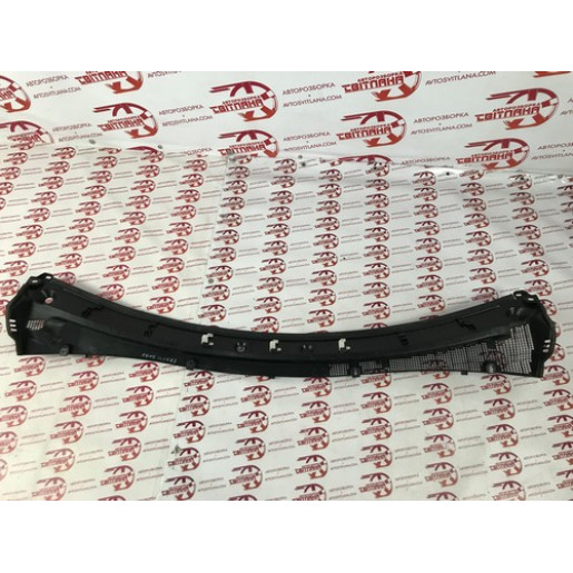 Пластик під лобове скло Renault Trafic III 2014-2021 668110010R